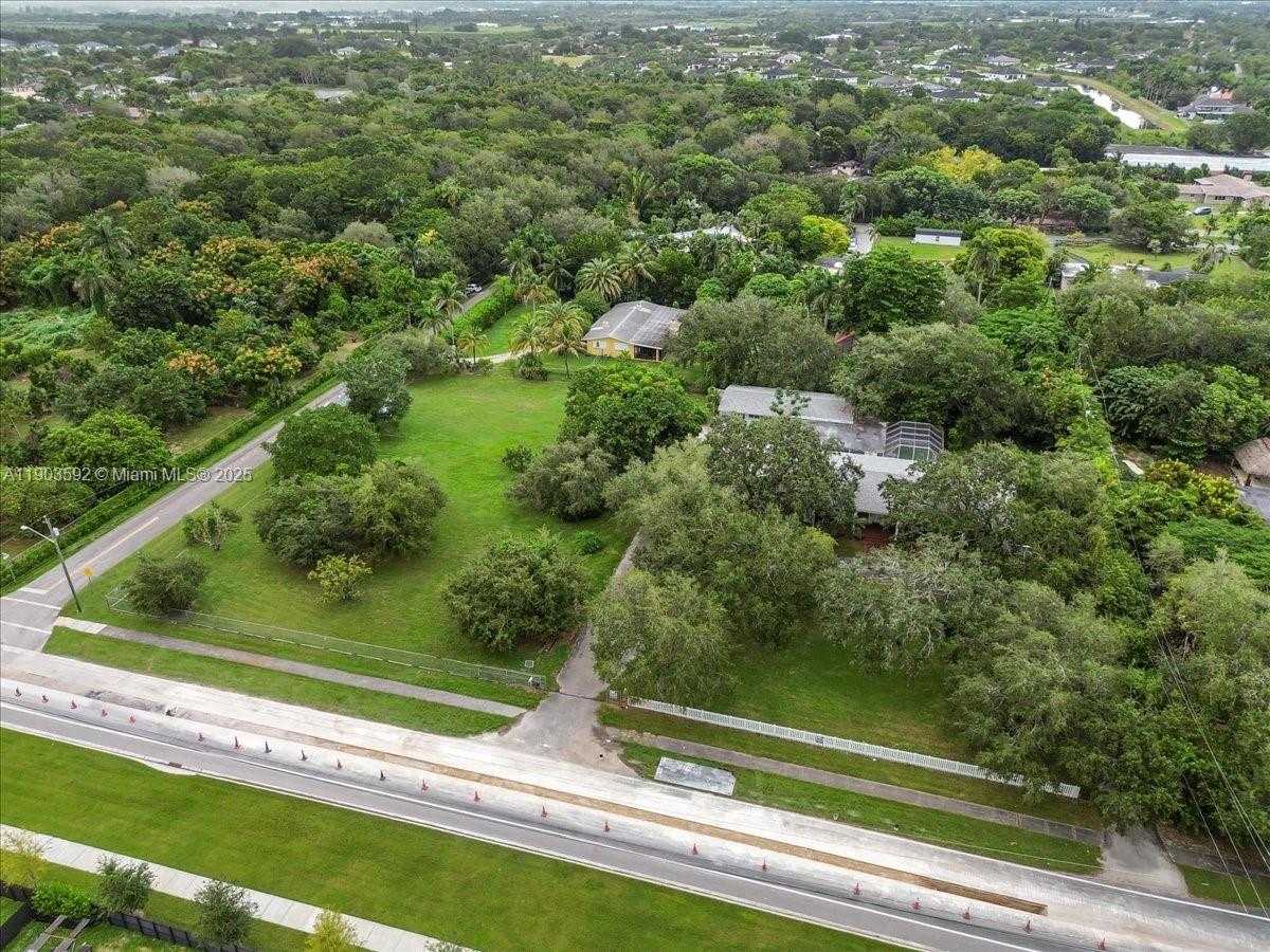 Small Image of 16955 SOUTH WEST 288TH ST, Homestead Number 21