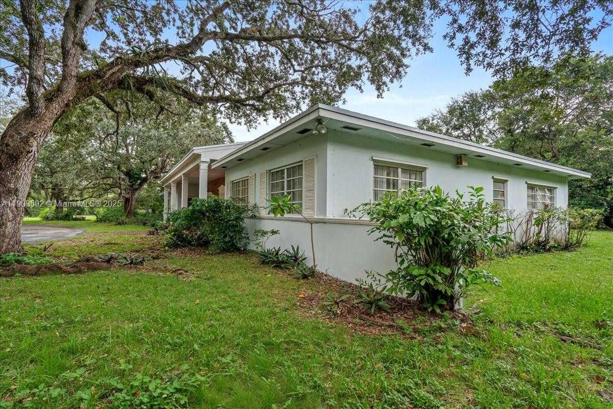 Small Image of 16955 SOUTH WEST 288TH ST, Homestead Number 35