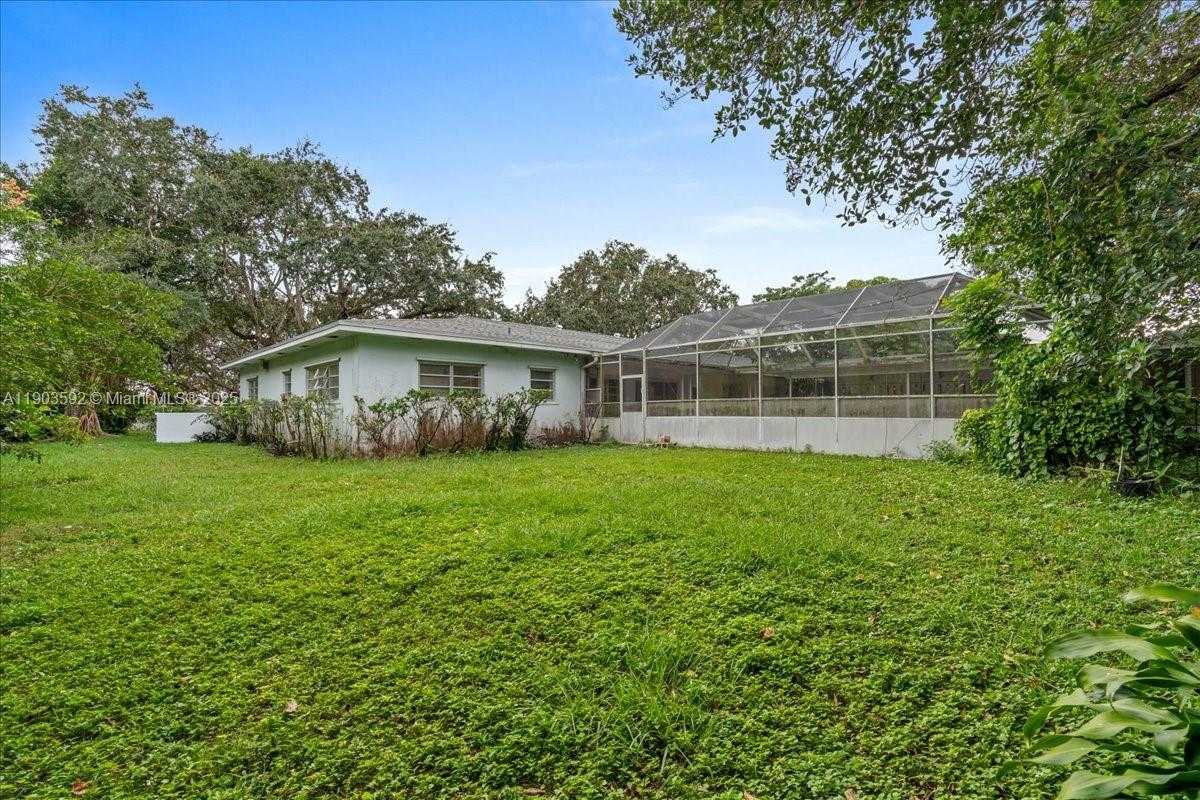 Small Image of 16955 SOUTH WEST 288TH ST, Homestead Number 36