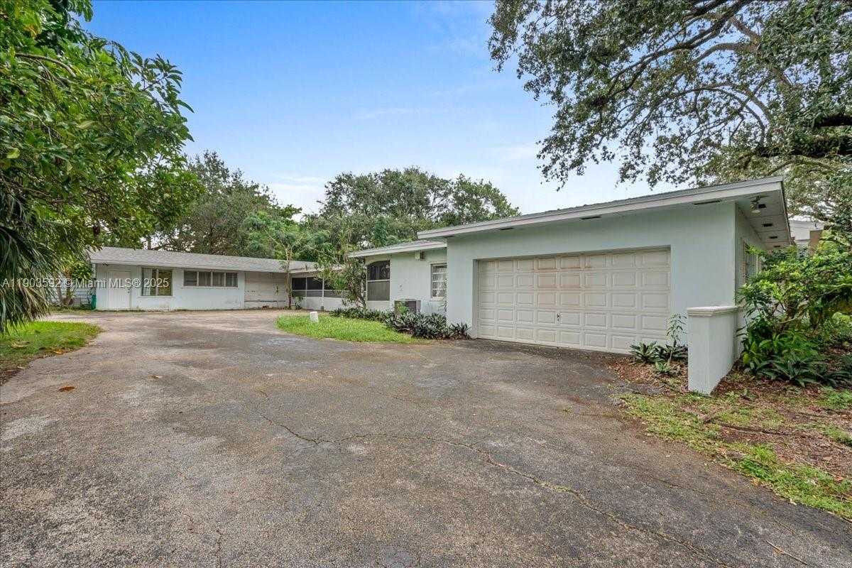 Small Image of 16955 SOUTH WEST 288TH ST, Homestead Number 42