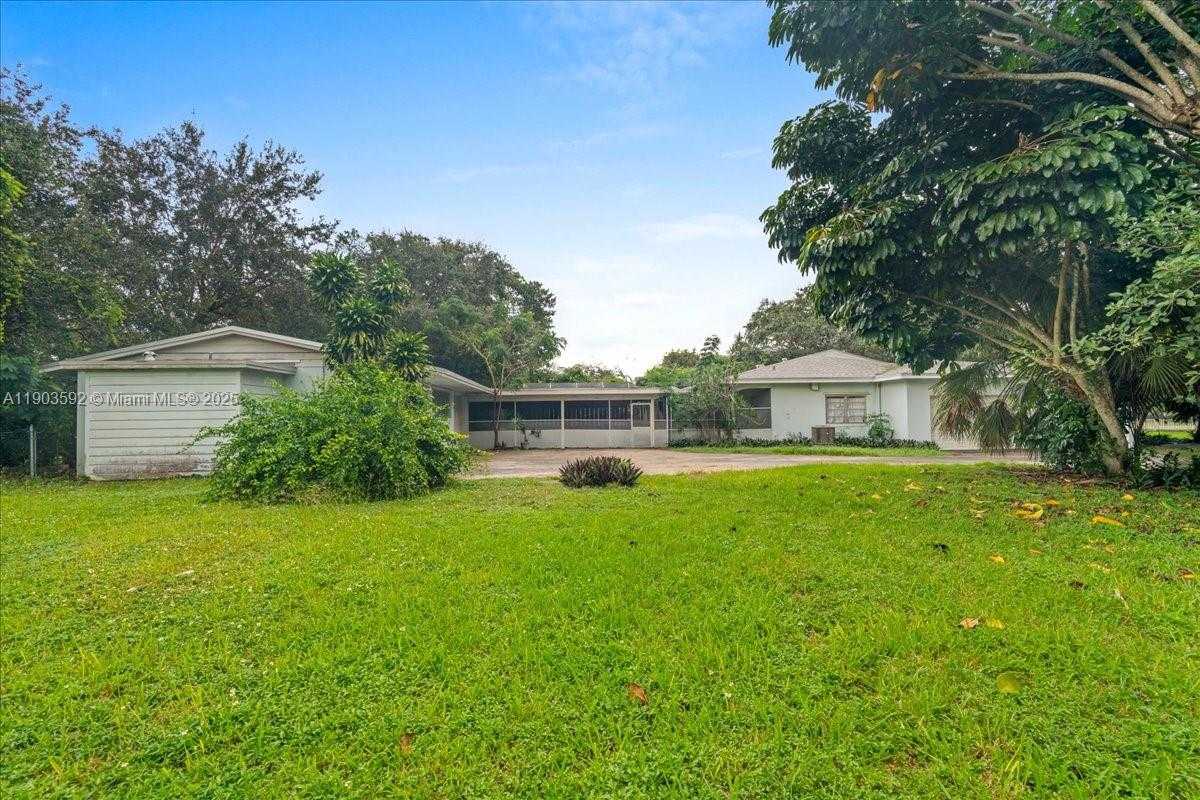 Small Image of 16955 SOUTH WEST 288TH ST, Homestead Number 44