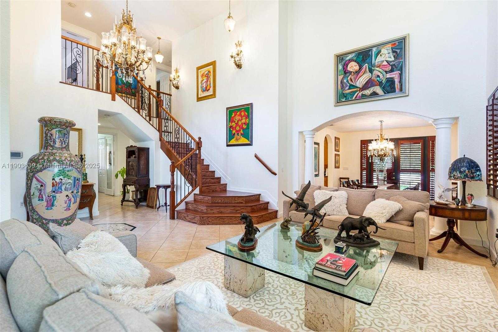 Small Image of 7587 SOUTH WEST 189TH ST, Cutler Bay Number 4