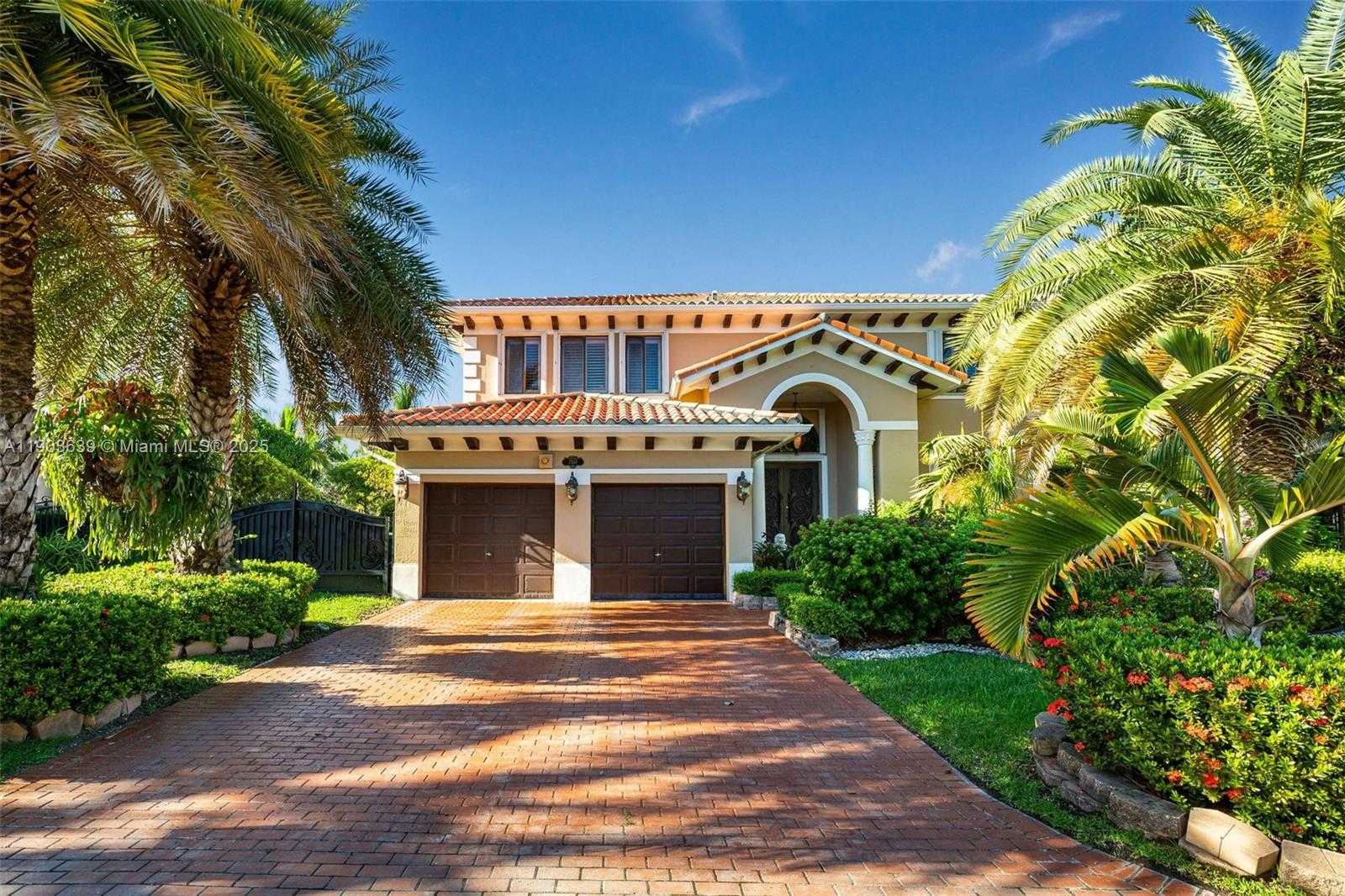 Small Image of 7587 SOUTH WEST 189TH ST, Cutler Bay Number 57