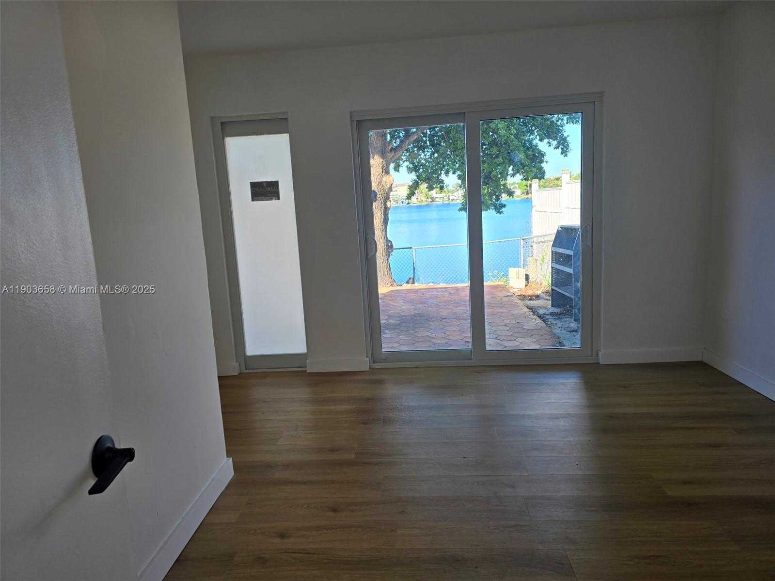 Small Image of 7770 WEST 8TH AVE, Hialeah Number 8