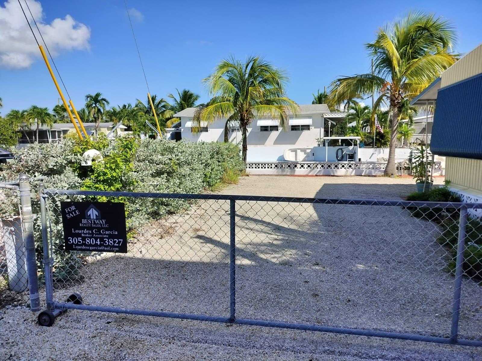 Small Image of 206 WEST 2 COURT, Other City - In The State Of Florida Number 17