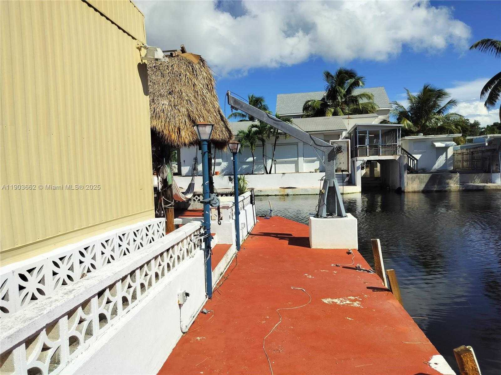 Small Image of 206 WEST 2 COURT, Other City - In The State Of Florida Number 7