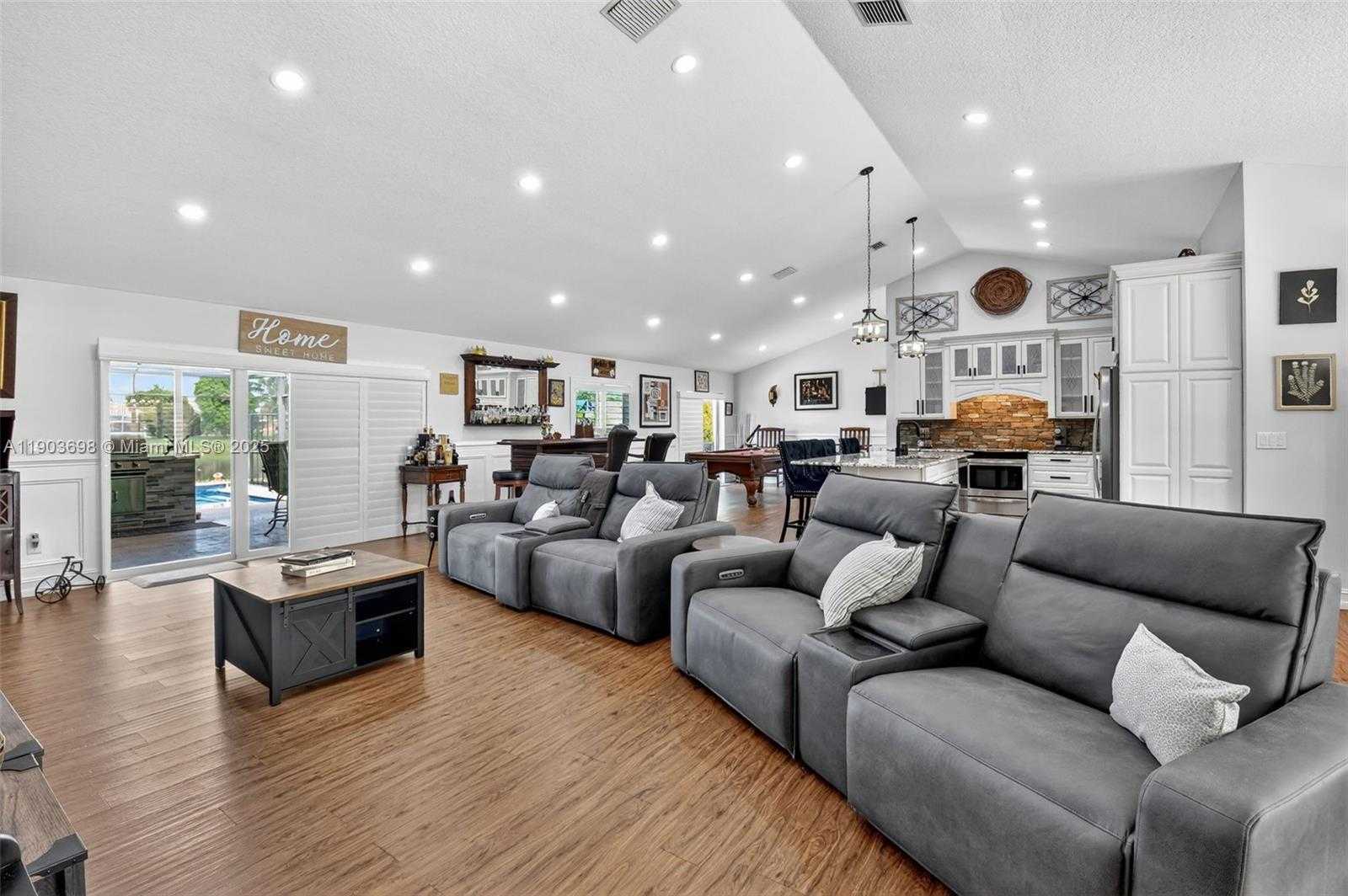 Small Image of 9505 MAJESTIC WAY, Boynton Beach Number 14