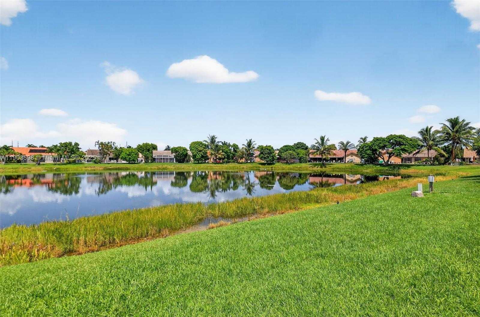 Small Image of 9505 MAJESTIC WAY, Boynton Beach Number 47