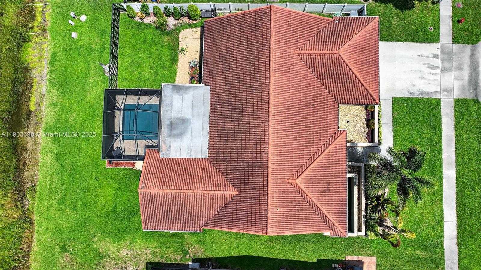 Small Image of 9505 MAJESTIC WAY, Boynton Beach Number 57