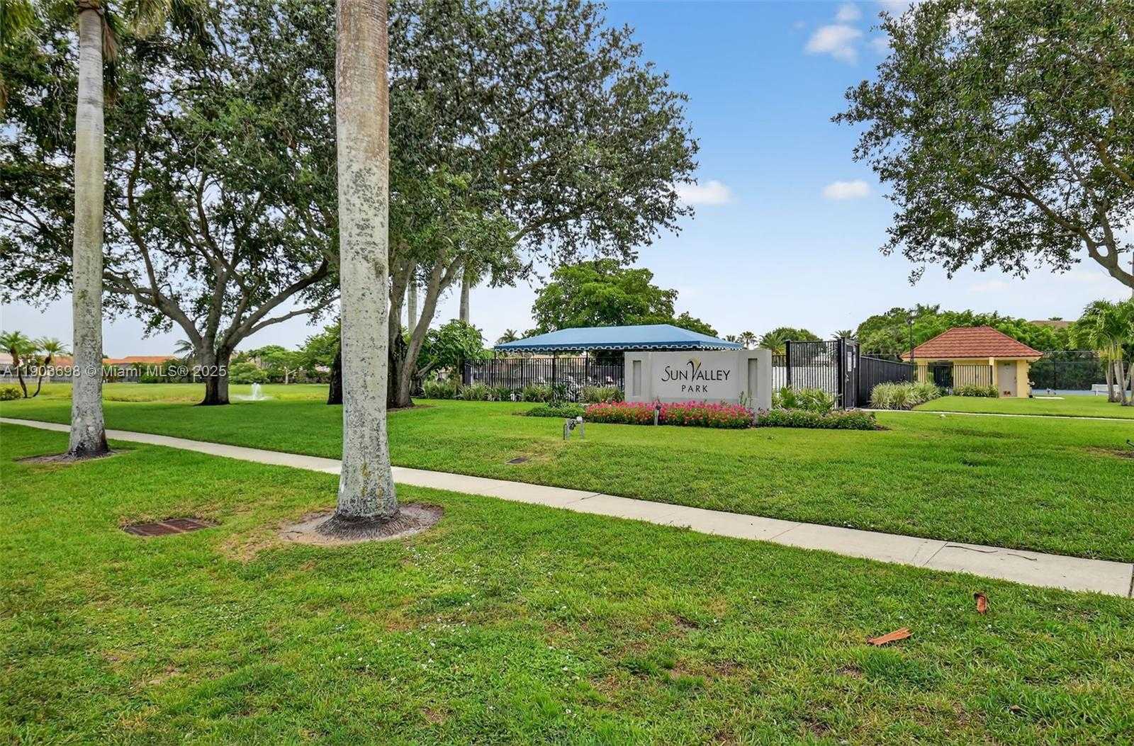 Small Image of 9505 MAJESTIC WAY, Boynton Beach Number 61