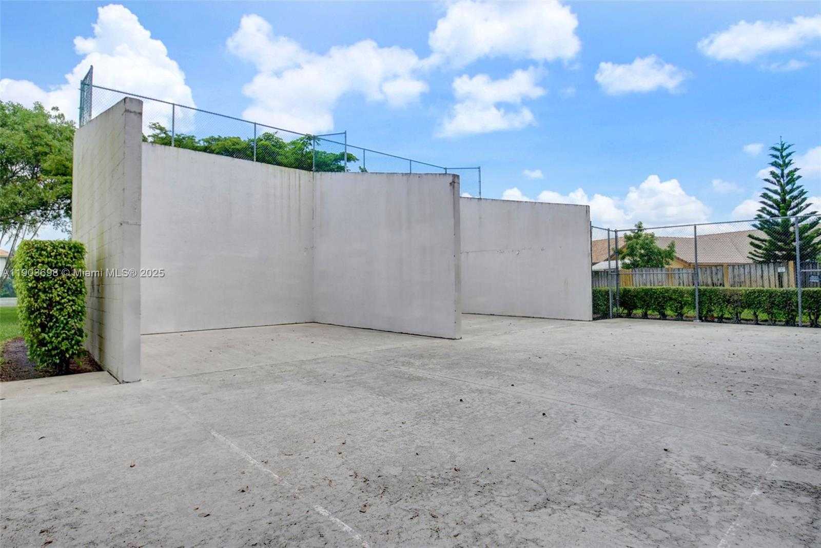 Small Image of 9505 MAJESTIC WAY, Boynton Beach Number 64