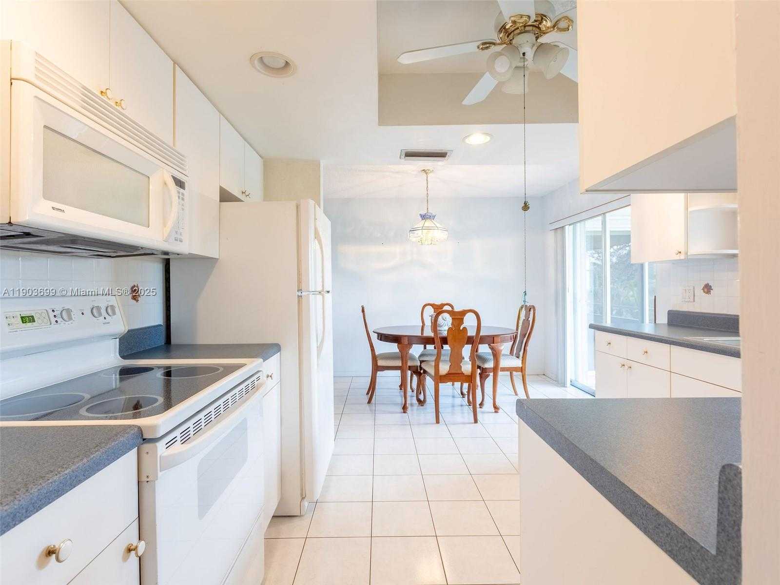 Small Image of 6920 NORTH WEST 16TH ST, Margate Number 34