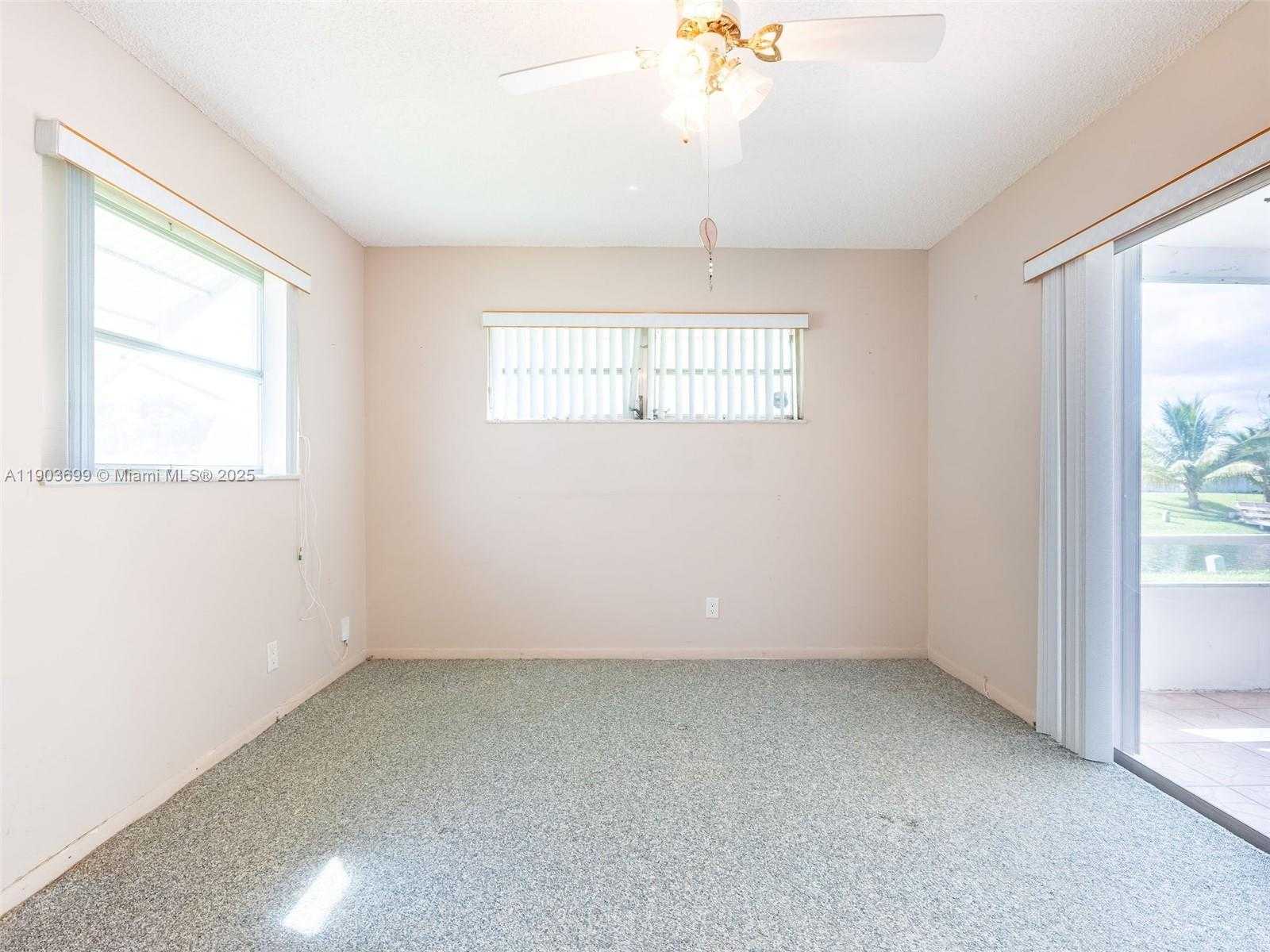 Small Image of 6920 NORTH WEST 16TH ST, Margate Number 36