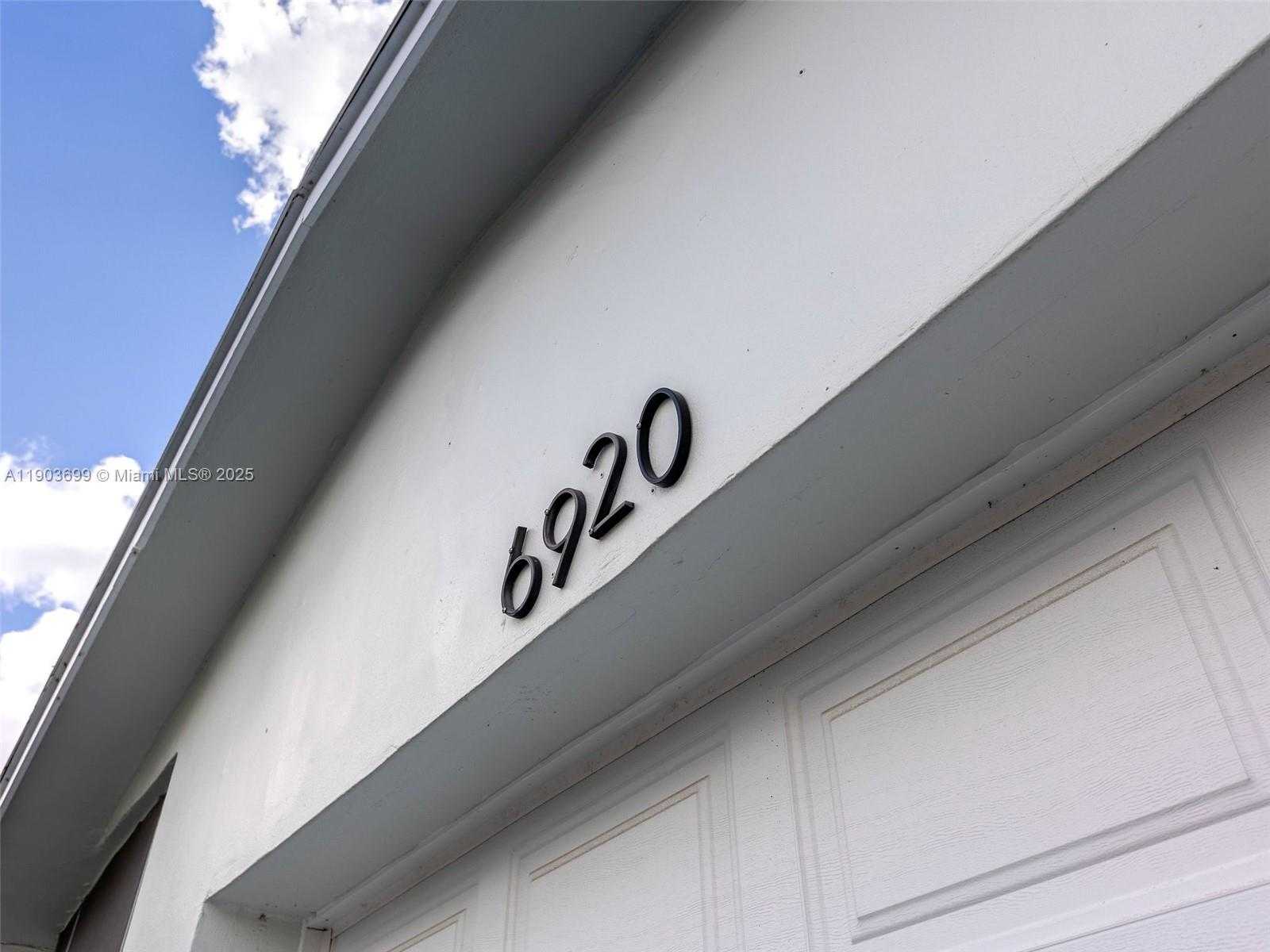 Small Image of 6920 NORTH WEST 16TH ST, Margate Number 53