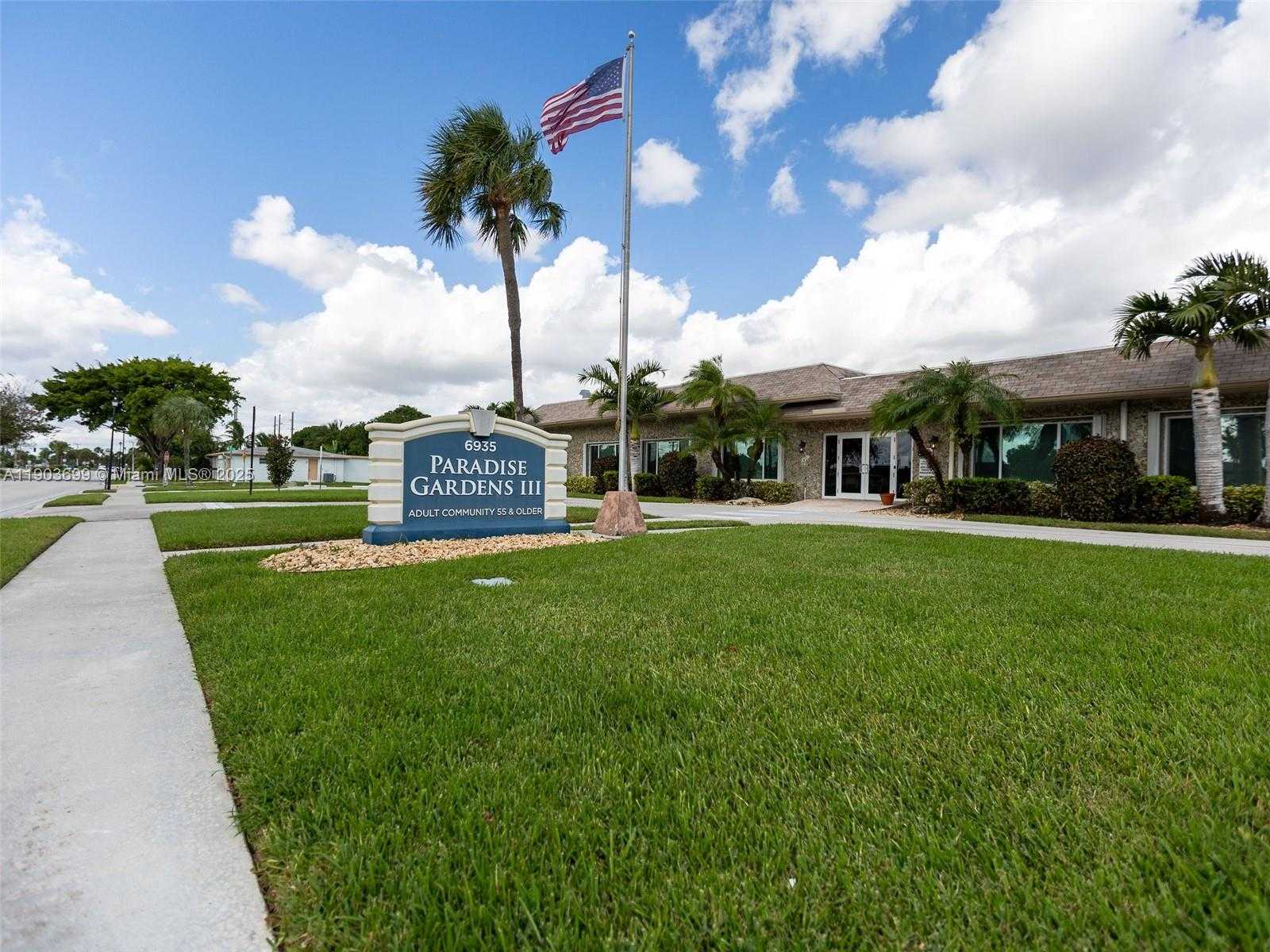 Small Image of 6920 NORTH WEST 16TH ST, Margate Number 57