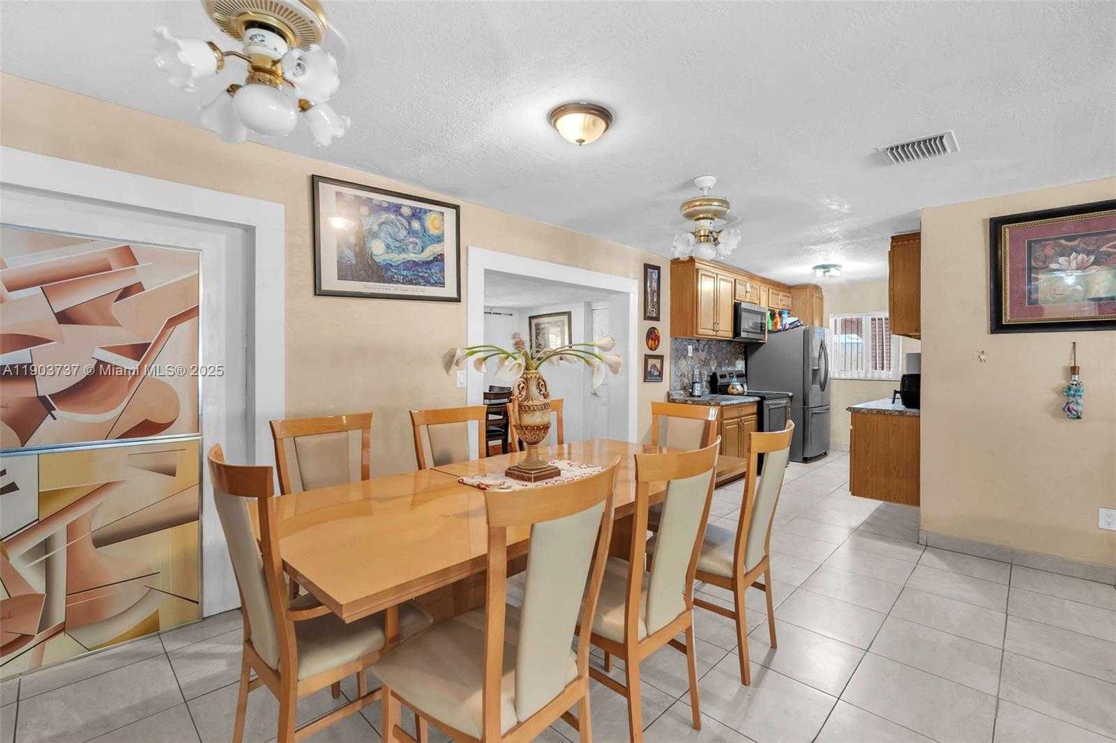 Small Image of Miami Gardens Number 18