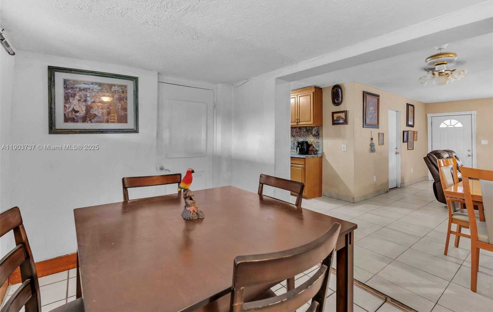 Small Image of Miami Gardens Number 21