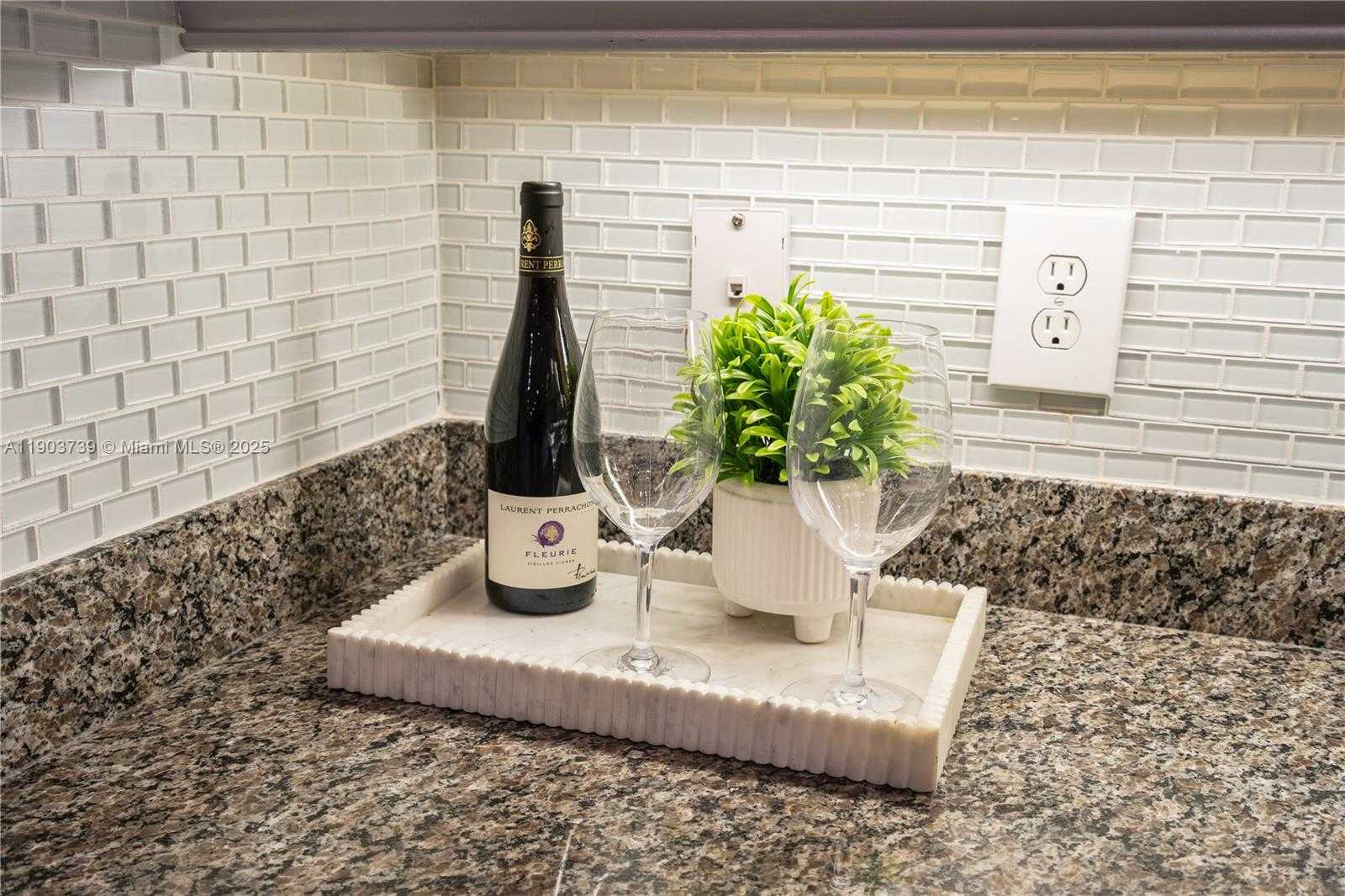 Small Image of 4415 PARKSIDE RD, Davie Number 18