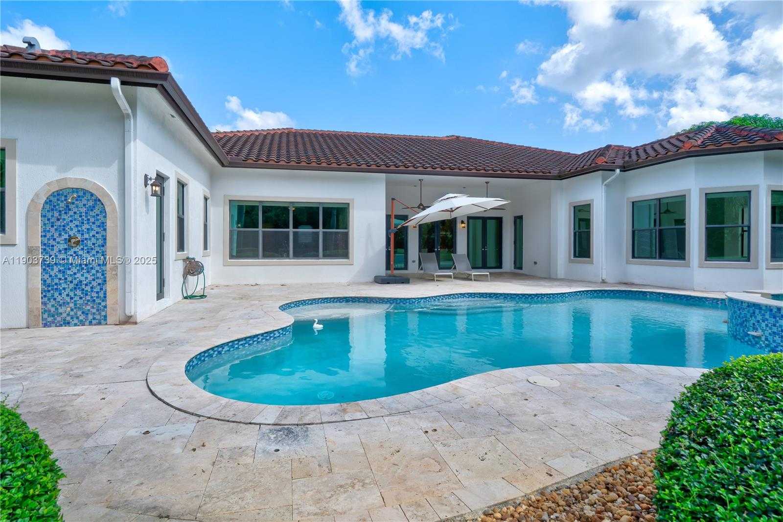 Small Image of 4415 PARKSIDE RD, Davie Number 22