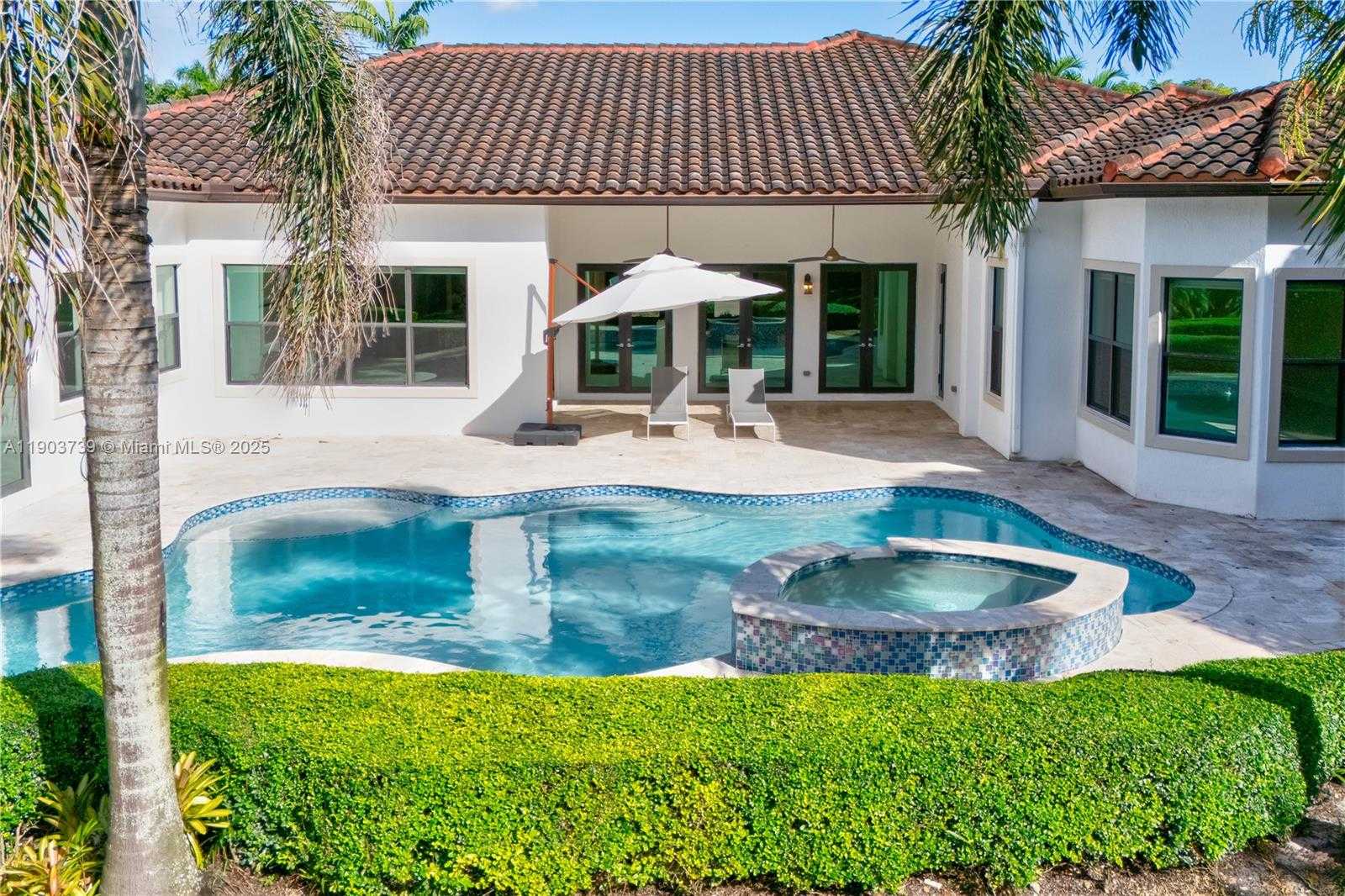 Small Image of 4415 PARKSIDE RD, Davie Number 24