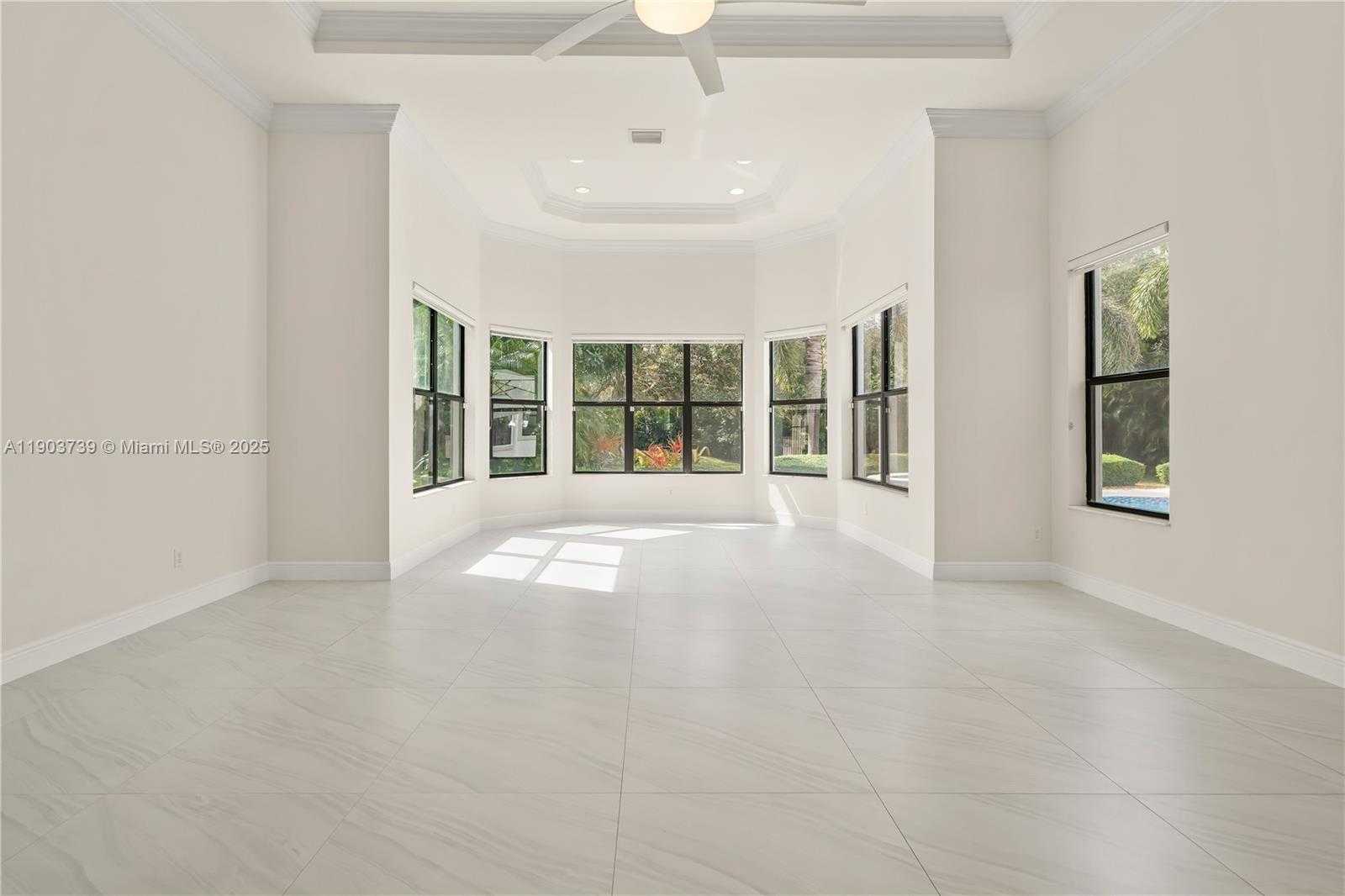 Small Image of 4415 PARKSIDE RD, Davie Number 29