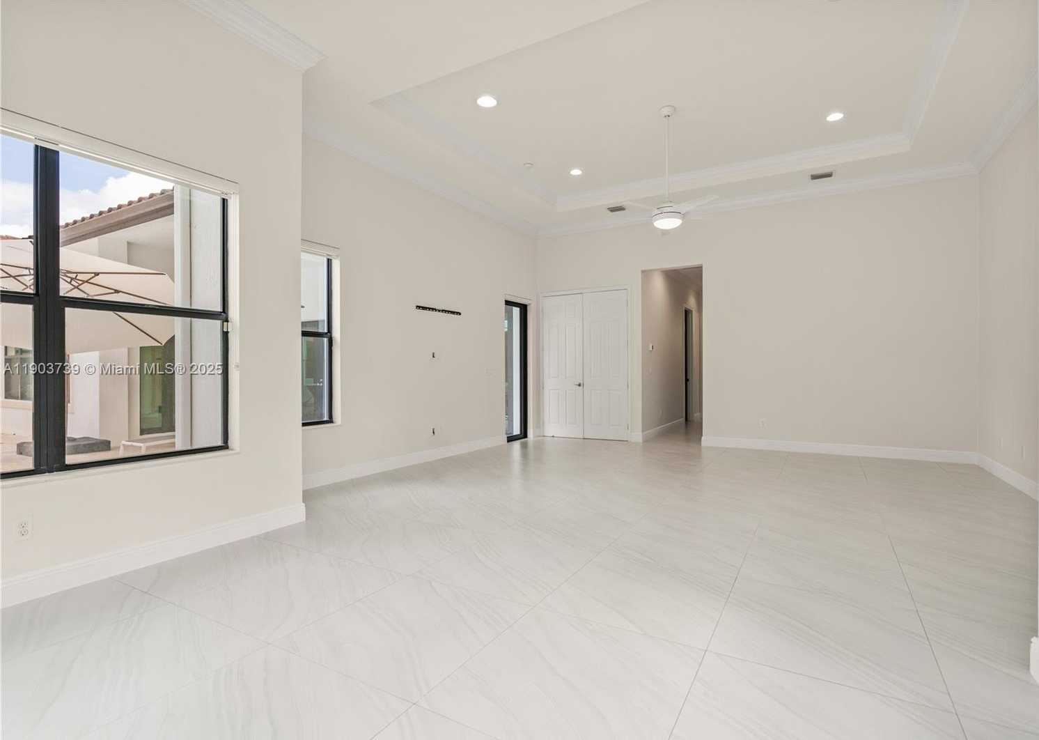 Small Image of 4415 PARKSIDE RD, Davie Number 30