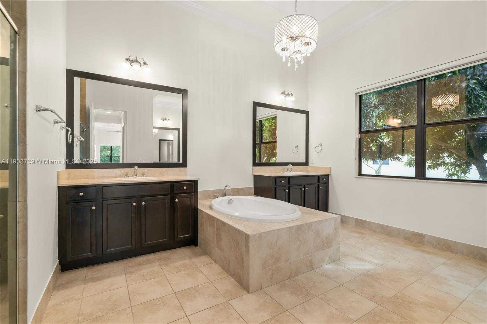 Small Image of 4415 PARKSIDE RD, Davie Number 34