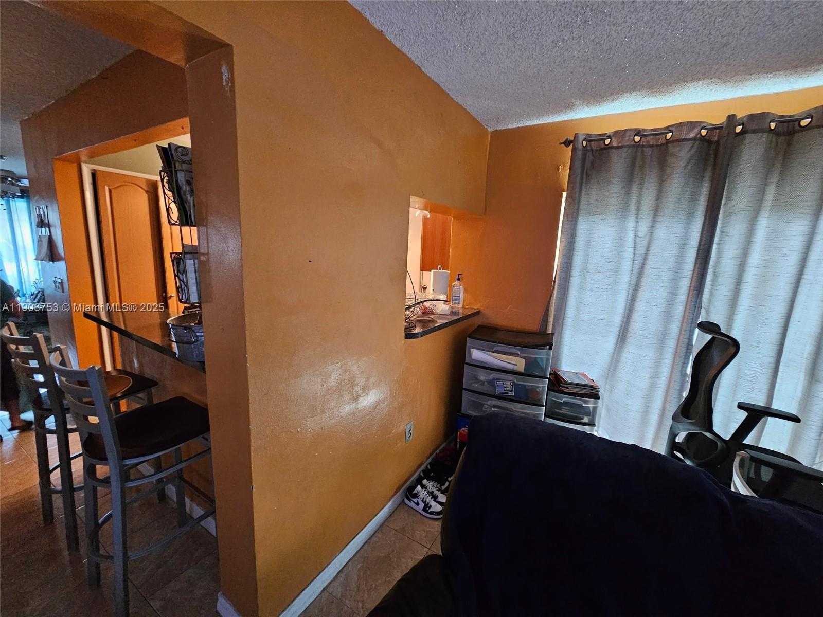 Small Image of 9590 NORTH WEST 21ST MNR, Sunrise Number 11