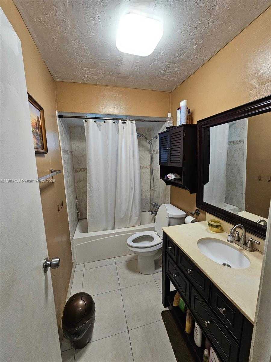 Small Image of 9590 NORTH WEST 21ST MNR, Sunrise Number 19