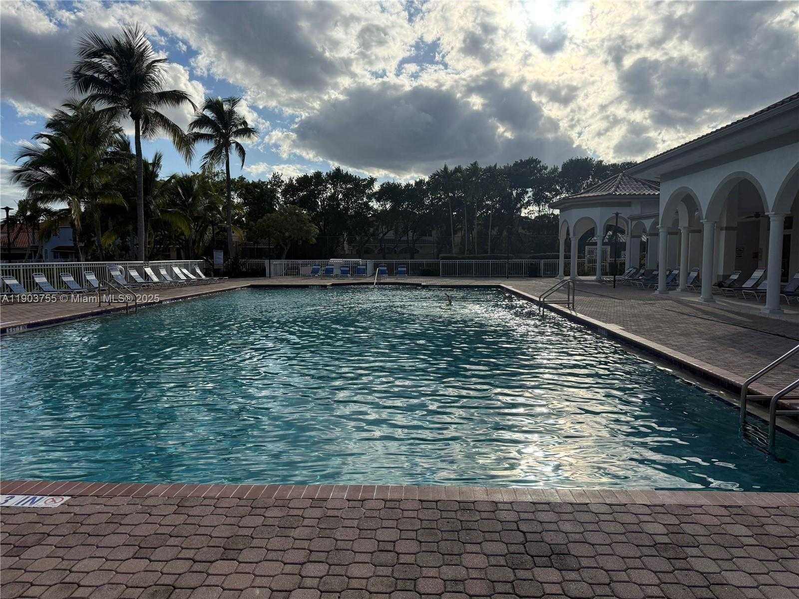 Small Image of 16801 SOUTH WEST 38 STREET, Miramar Number 62