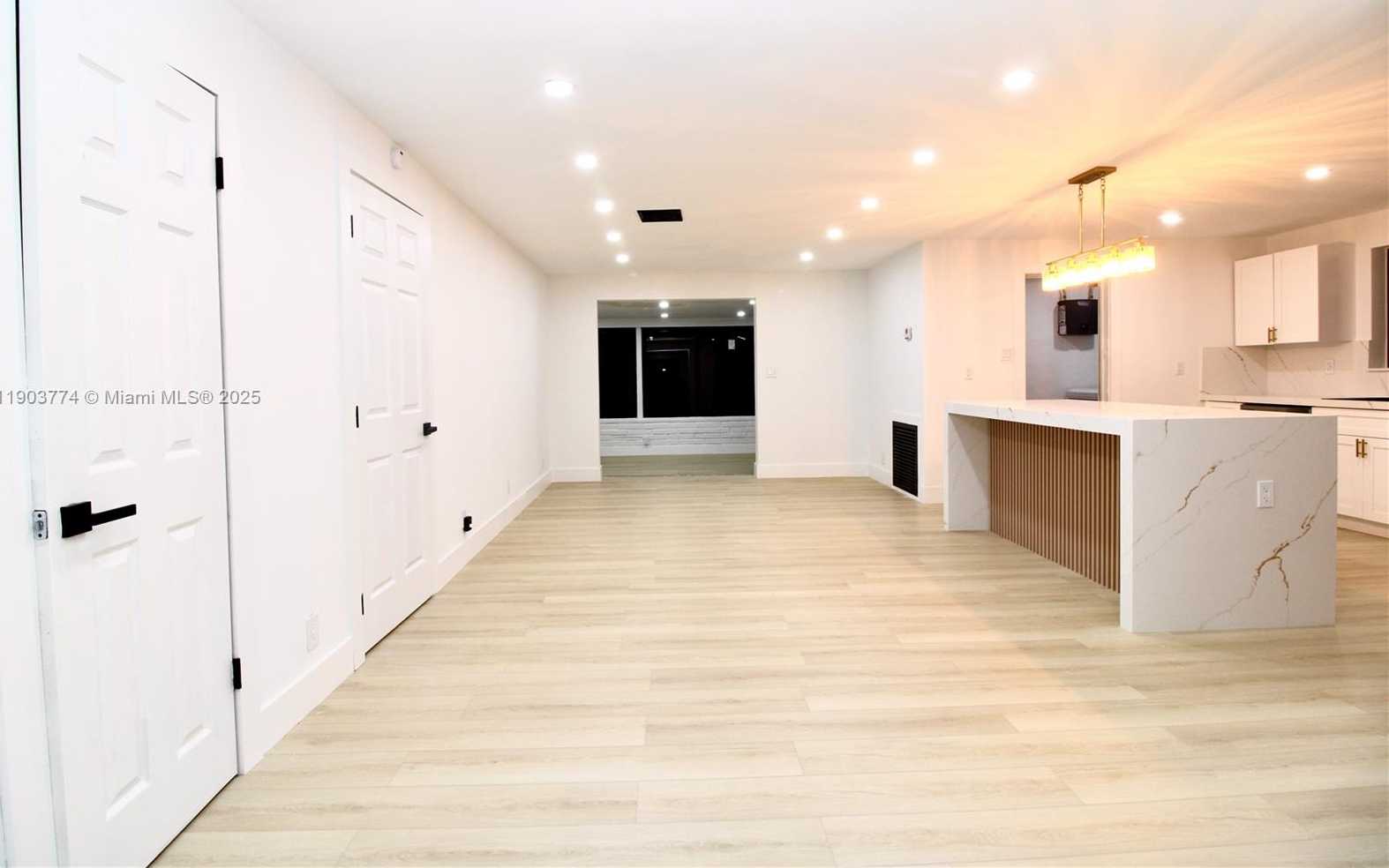 Small Image of 3611 NORTH EAST 17TH AVE, Pompano Beach Number 16