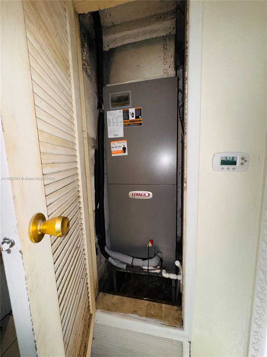 Small Image of 6391 SOUTH WEST 34TH ST, Miramar Number 21