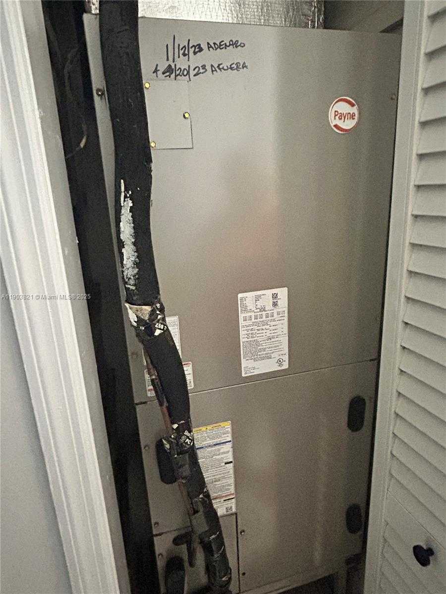 Small Image of 6341 EAST 6TH AVE, Hialeah Number 15