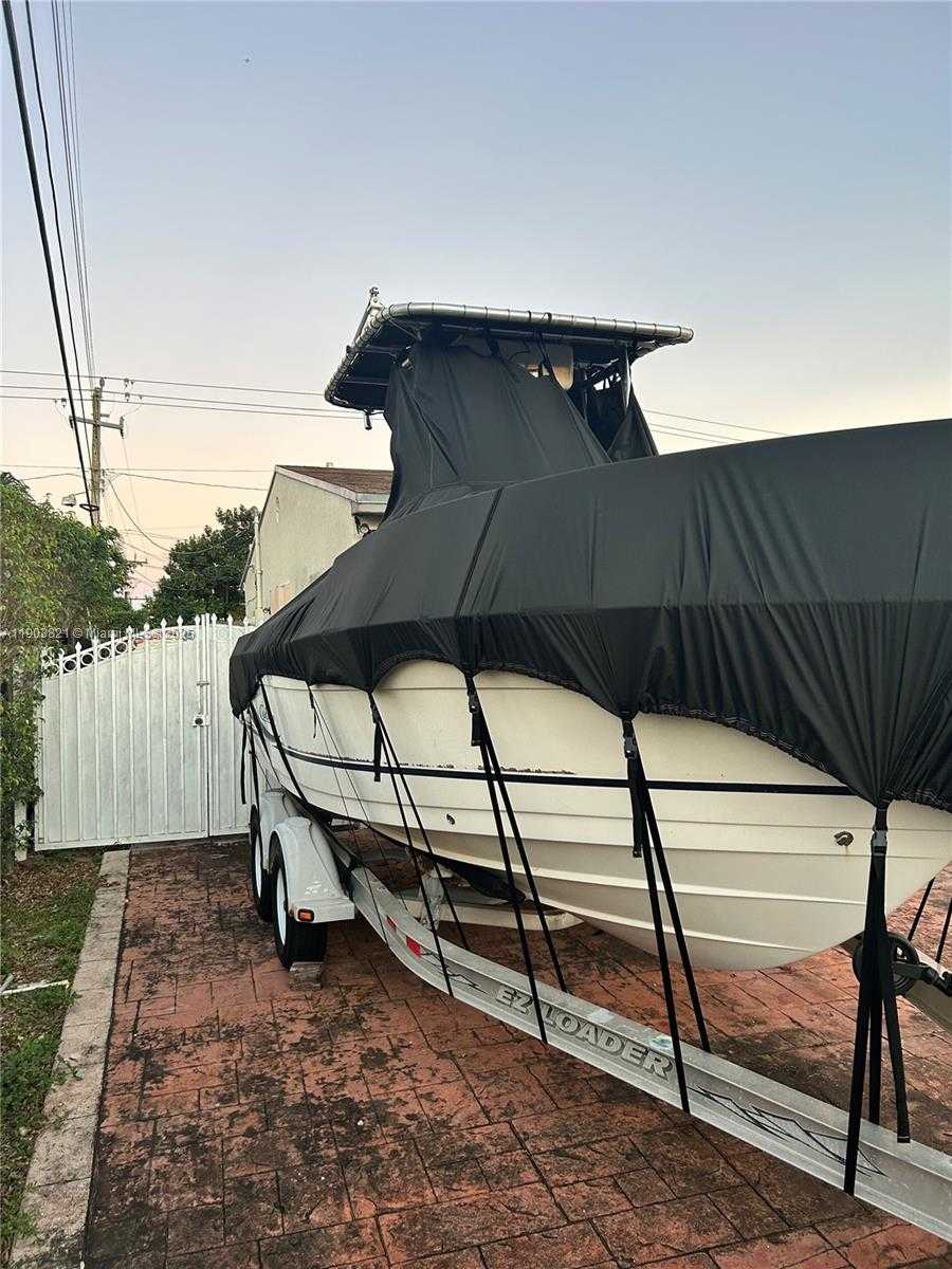 Small Image of 6341 EAST 6TH AVE, Hialeah Number 20