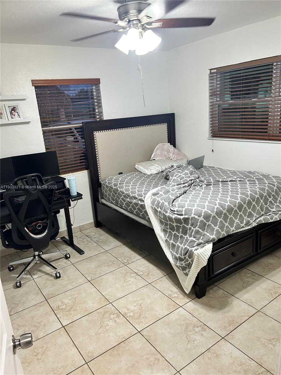 Small Image of 6341 EAST 6TH AVE, Hialeah Number 9