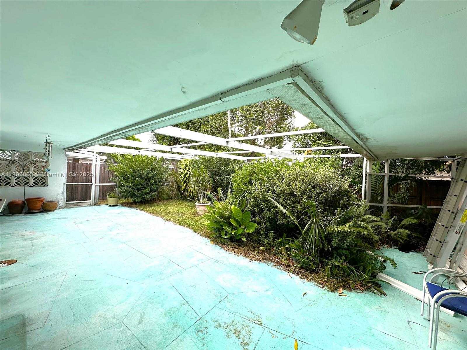 Small Image of 2431 SABAL PALM DR, Miramar Number 22