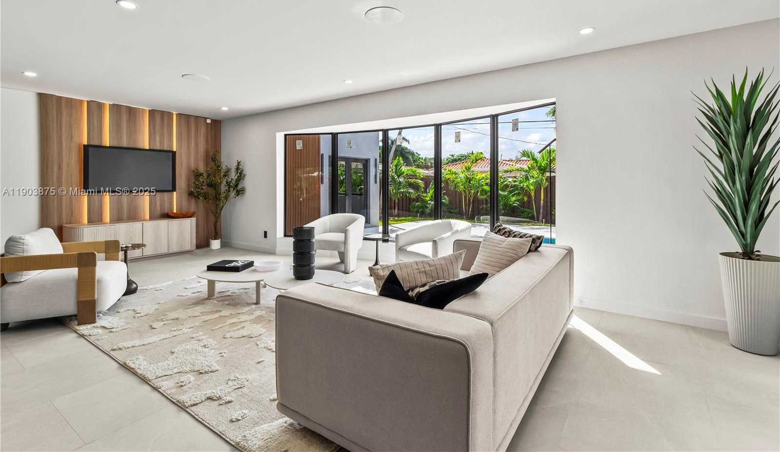 Small Image of 2108 NORTH EAST 63RD ST, Fort Lauderdale Number 18