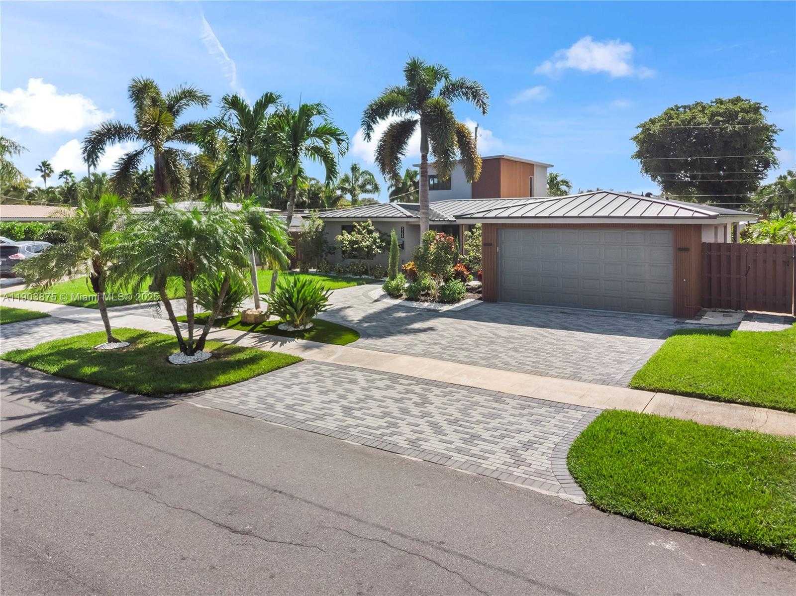 Small Image of 2108 NORTH EAST 63RD ST, Fort Lauderdale Number 22