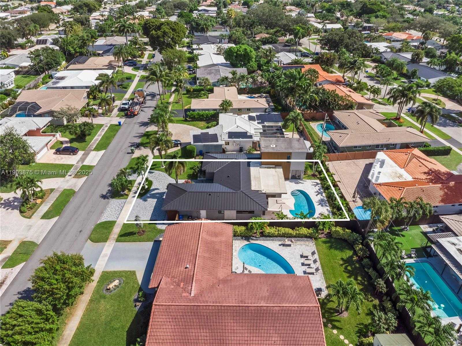 Small Image of 2108 NORTH EAST 63RD ST, Fort Lauderdale Number 26