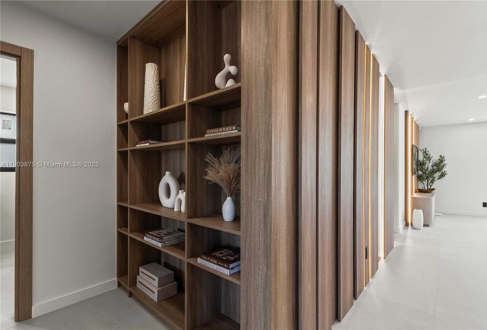 Small Image of 2108 NORTH EAST 63RD ST, Fort Lauderdale Number 41