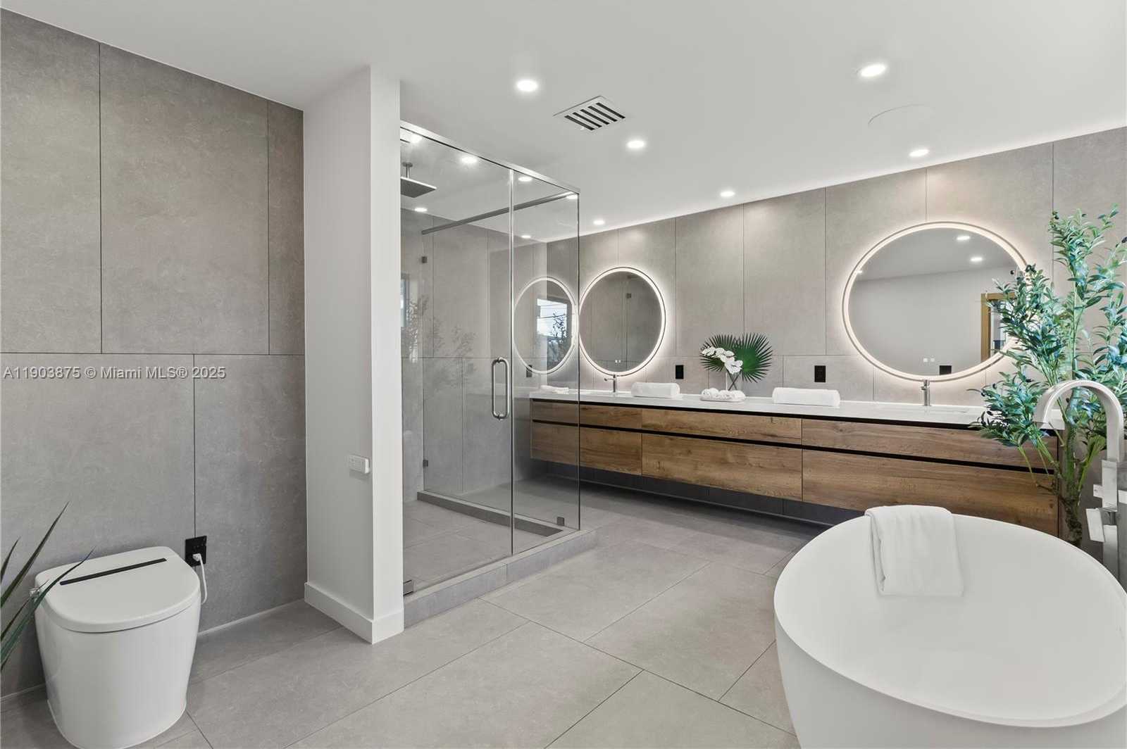 Small Image of 2108 NORTH EAST 63RD ST, Fort Lauderdale Number 60