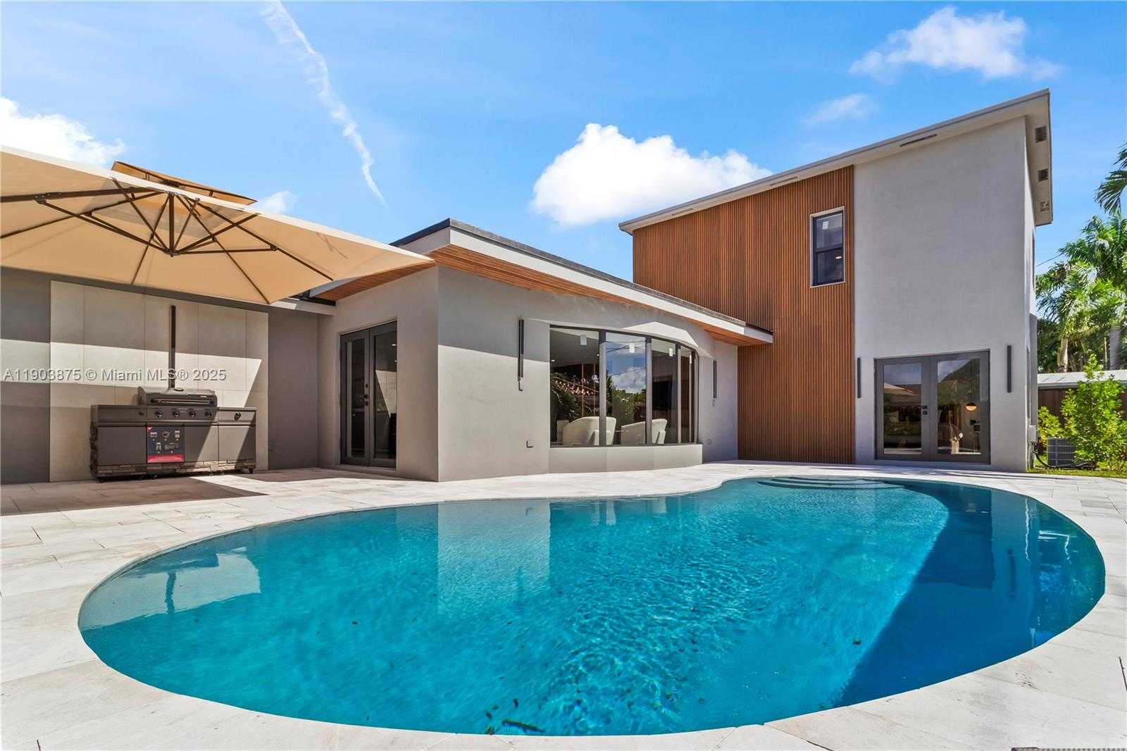 Small Image of 2108 NORTH EAST 63RD ST, Fort Lauderdale Number 76