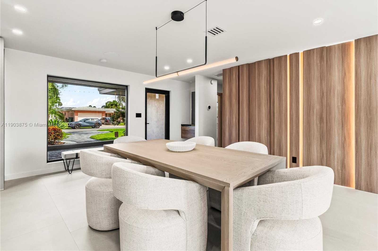 Small Image of 2108 NORTH EAST 63RD ST, Fort Lauderdale Number 8