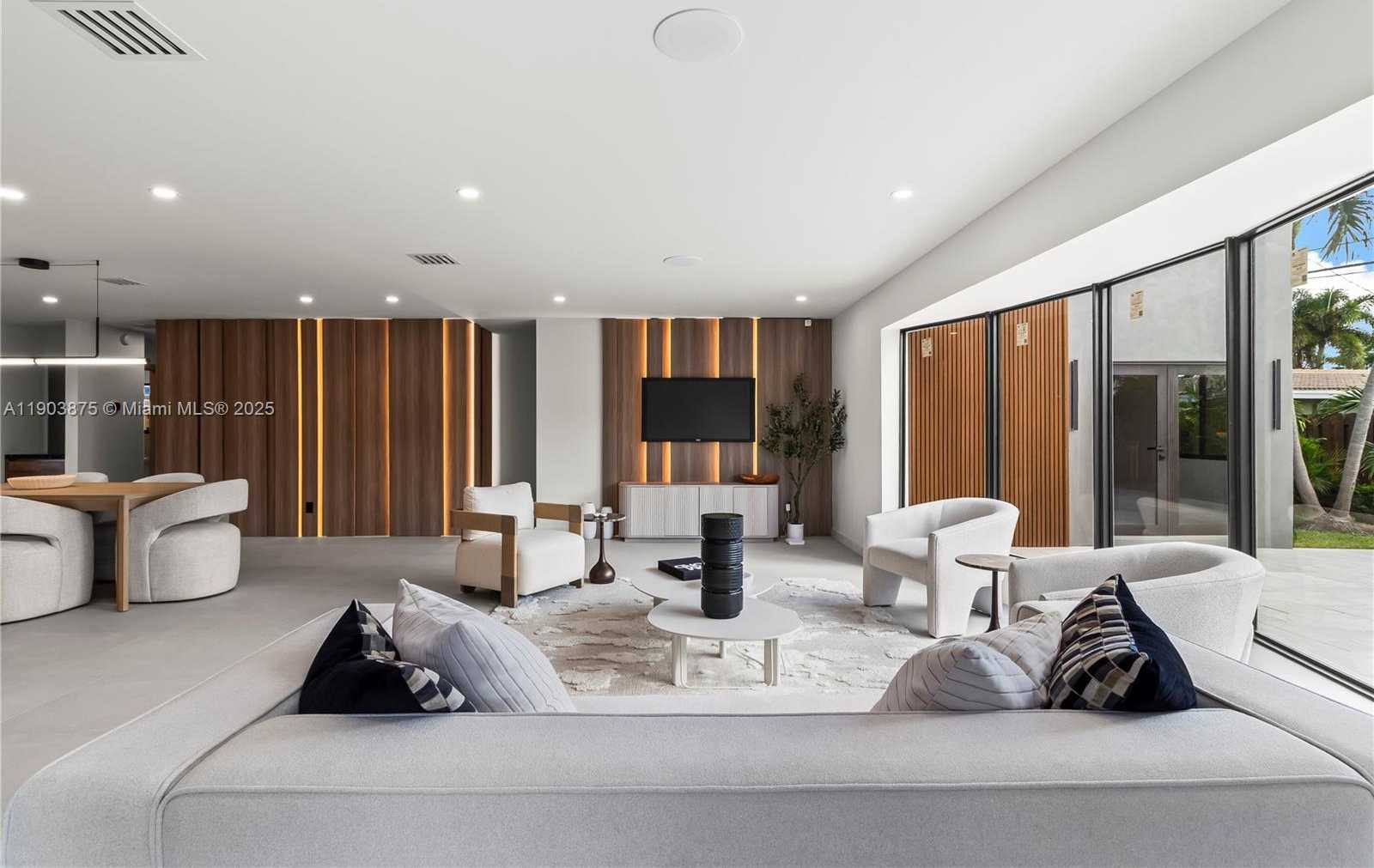 Small Image of 2108 NORTH EAST 63RD ST, Fort Lauderdale Number 84