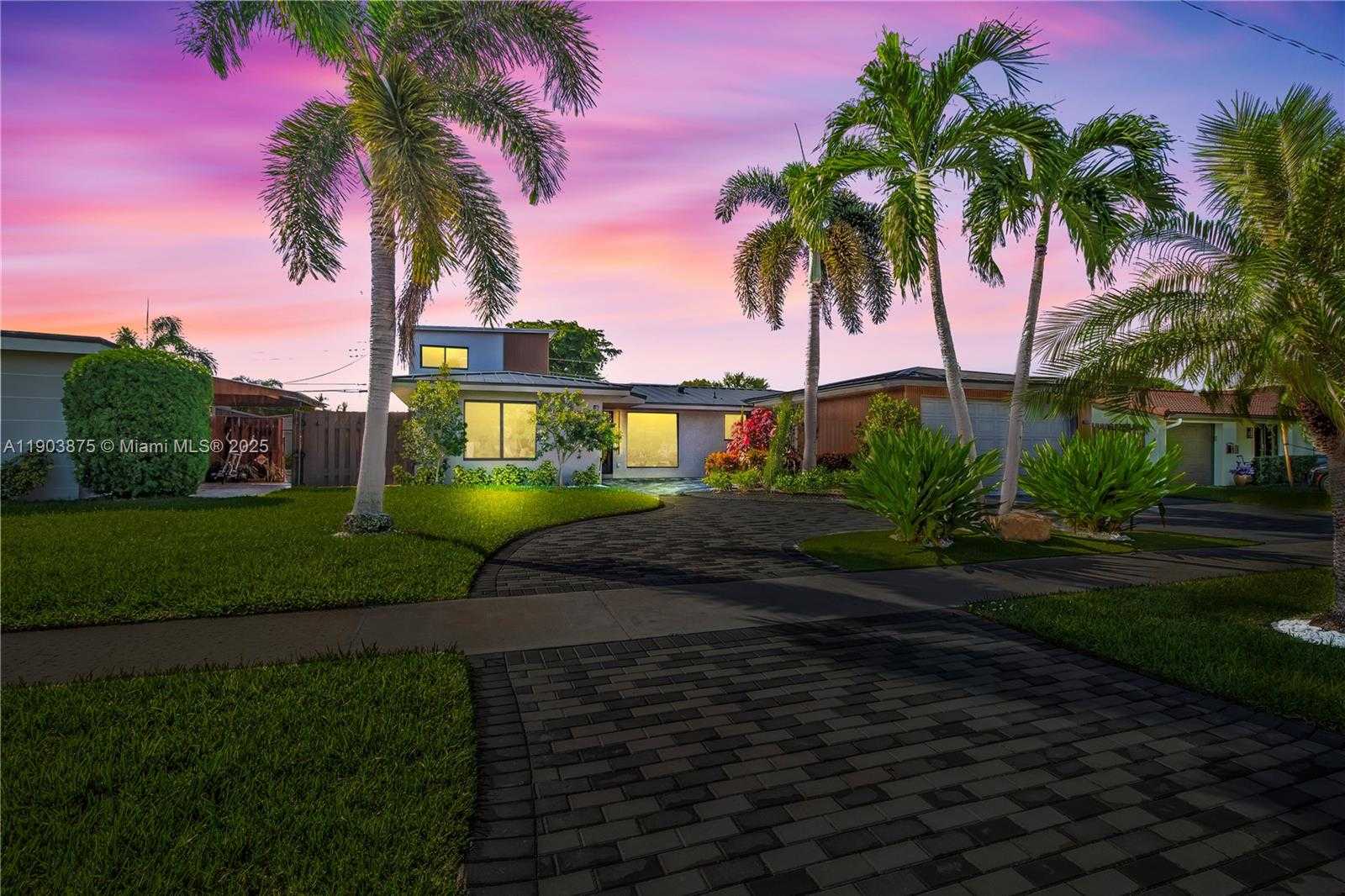 Small Image of 2108 NORTH EAST 63RD ST, Fort Lauderdale Number 88