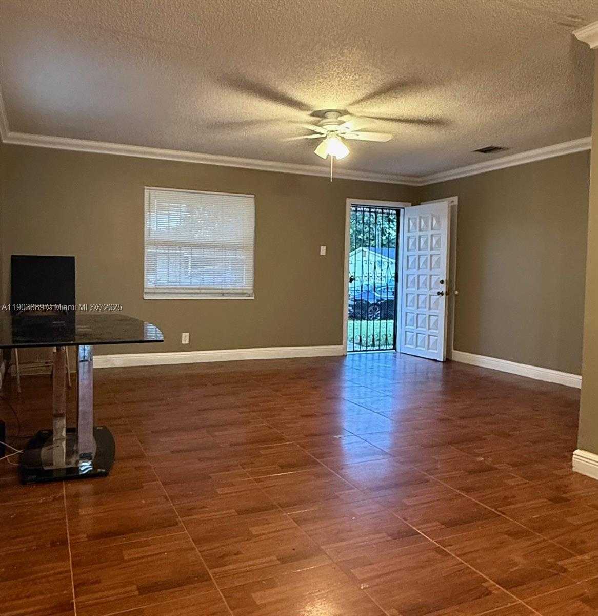 Small Image of 3834 NORTH WEST 209TH ST, Miami Gardens Number 11