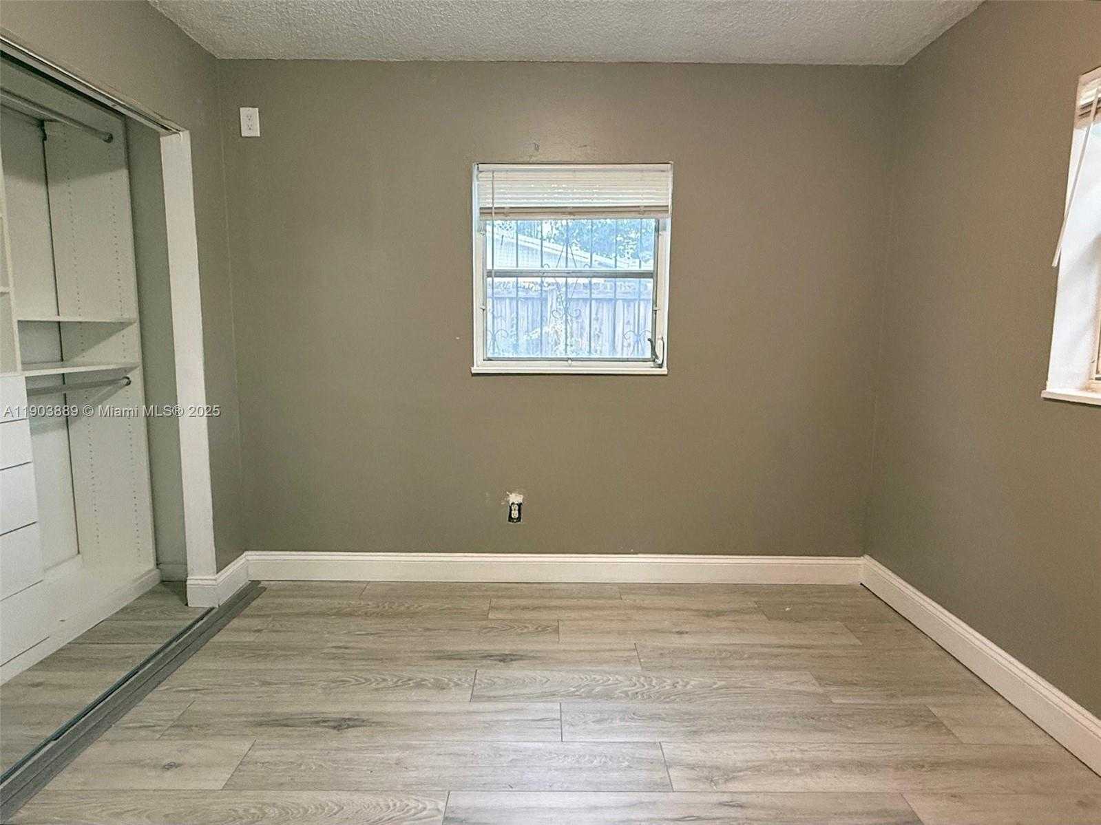 Small Image of 3834 NORTH WEST 209TH ST, Miami Gardens Number 24