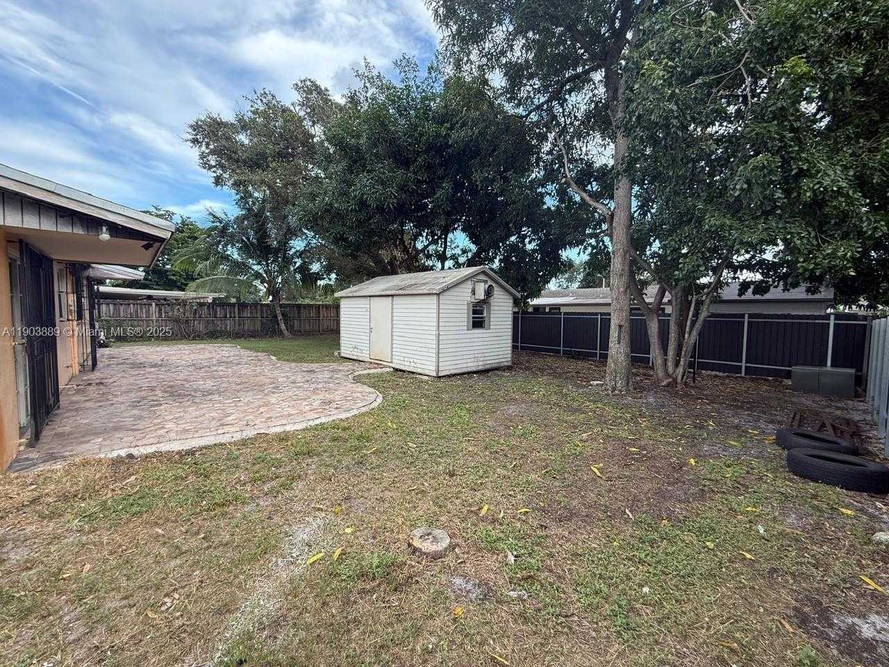 Small Image of 3834 NORTH WEST 209TH ST, Miami Gardens Number 30