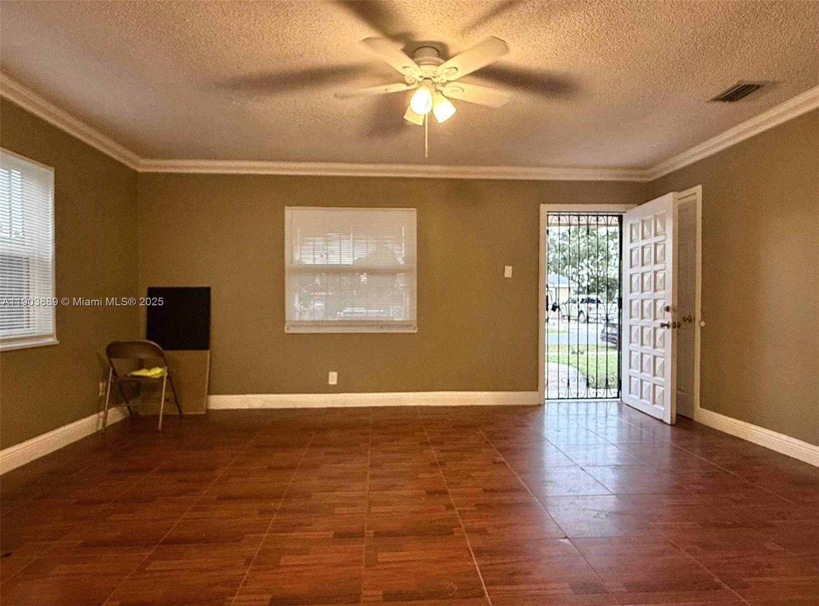 Small Image of 3834 NORTH WEST 209TH ST, Miami Gardens Number 9