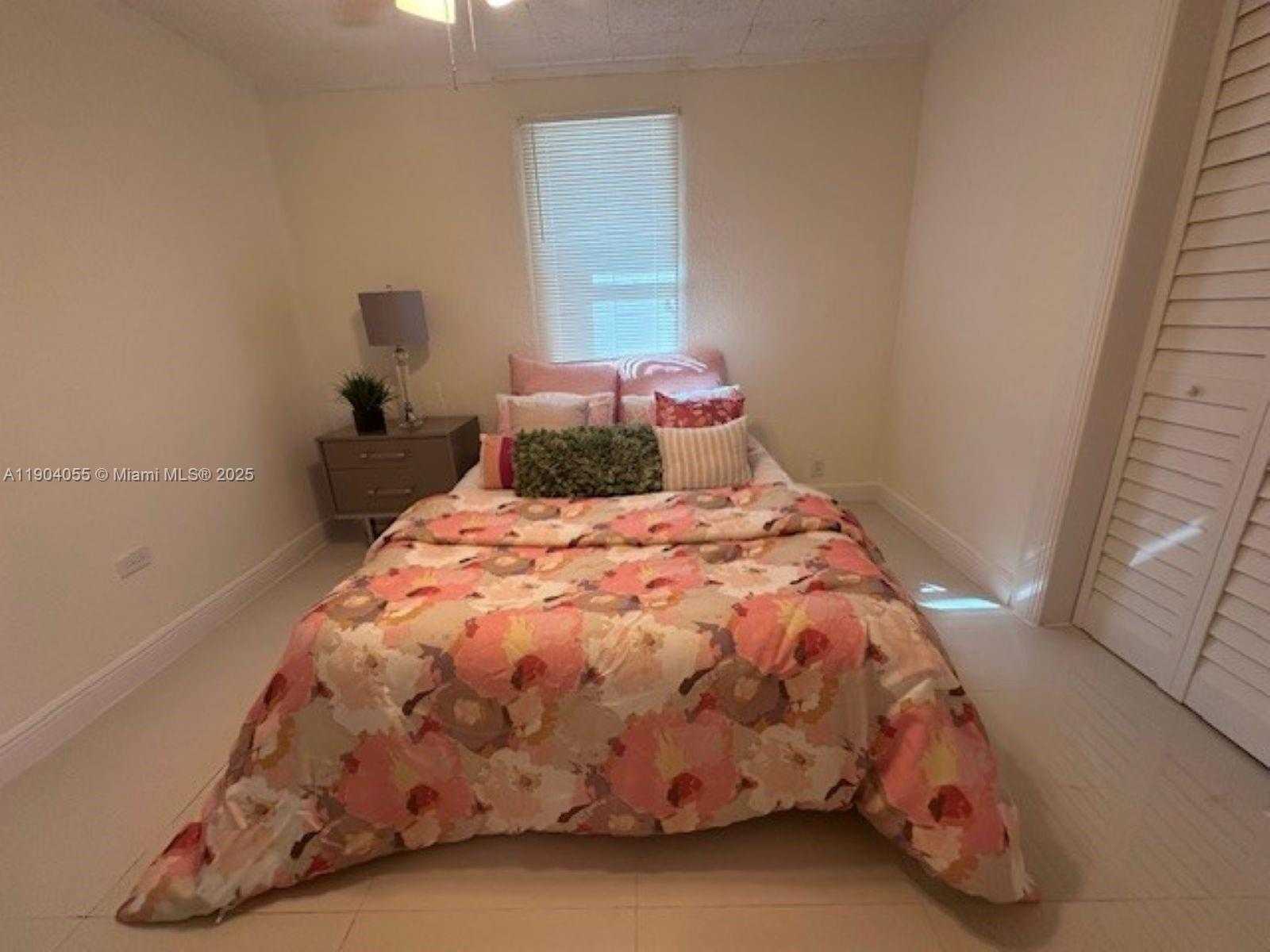 Small Image of 2898 NORTH WEST 6TH CT, Fort Lauderdale Number 10